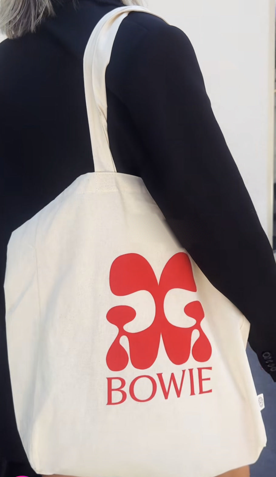 Free Bowie canvas tote bag worn over the shoulder